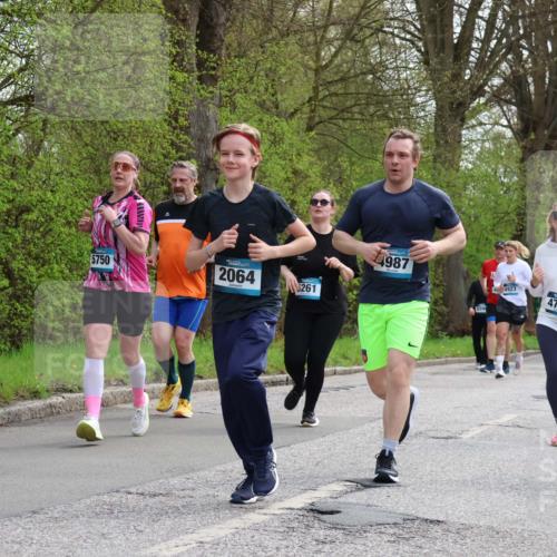 12.04.2026 - 45. Internationalen Wilhelmsburger Insellauf Yannick Fuchs http://msf.ph/oto/9506483 12.04.2026 13:00:49 Laufen 5750, 2064, 261, 4987, 4923, 24, 4776, 4770 meine-sportfotos.de