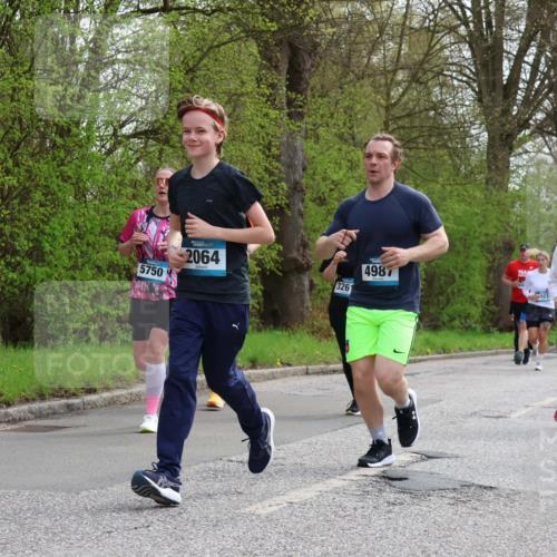 12.04.2026 - 45. Internationalen Wilhelmsburger Insellauf Yannick Fuchs http://msf.ph/oto/9506486 12.04.2026 13:00:49 Laufen 5750, 2064, 326, 4987, 24, 4776, 4770 meine-sportfotos.de