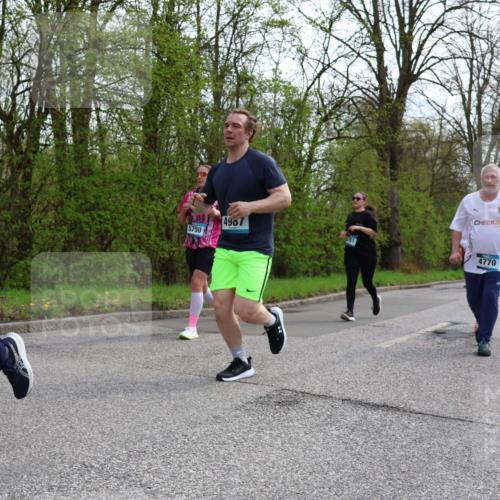 12.04.2026 - 45. Internationalen Wilhelmsburger Insellauf Yannick Fuchs http://msf.ph/oto/9506495 12.04.2026 13:00:51 Laufen 164, 5750, 4987, 24, 4770 meine-sportfotos.de
