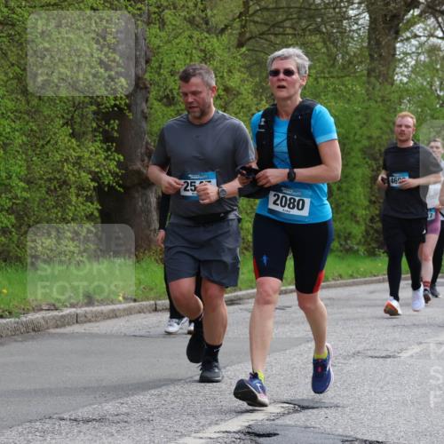12.04.2026 - 45. Internationalen Wilhelmsburger Insellauf Yannick Fuchs http://msf.ph/oto/9506525 12.04.2026 13:00:57 Laufen 25, 2080, 460, 4671, 4628 meine-sportfotos.de