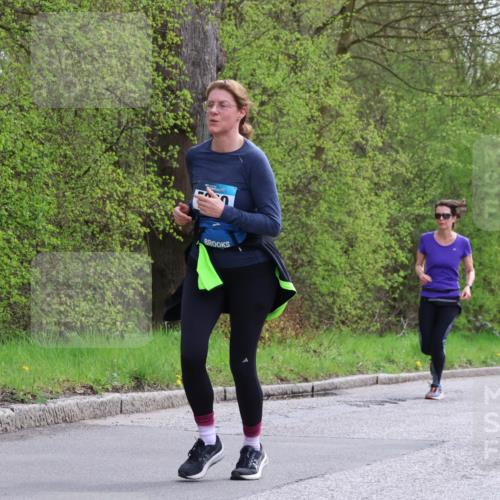 12.04.2026 - 45. Internationalen Wilhelmsburger Insellauf Yannick Fuchs http://msf.ph/oto/9506563 12.04.2026 13:01:05 Laufen 4385 meine-sportfotos.de