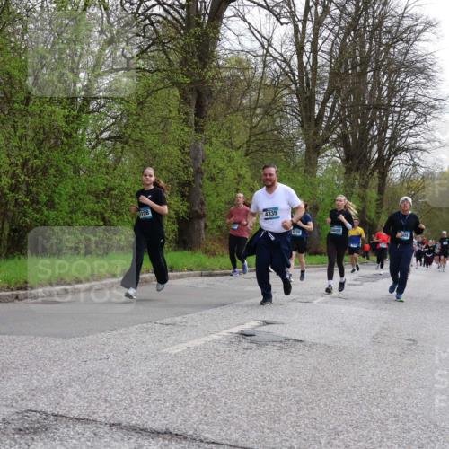 12.04.2026 - 45. Internationalen Wilhelmsburger Insellauf Yannick Fuchs http://msf.ph/oto/9506606 12.04.2026 13:01:15 Laufen 5108, 4335, 4730, 4216 meine-sportfotos.de