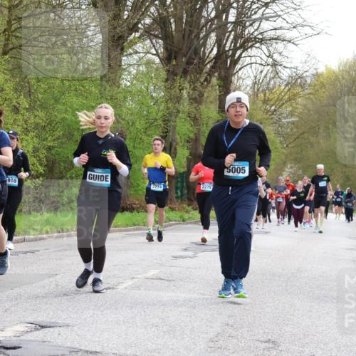 12.04.2026 - 45. Internationalen Wilhelmsburger Insellauf Yannick Fuchs http://msf.ph/oto/9506612 12.04.2026 13:01:16 Laufen 4730, 910, 2274, 2275, 5005, 4216 meine-sportfotos.de