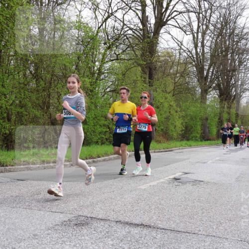 12.04.2026 - 45. Internationalen Wilhelmsburger Insellauf Yannick Fuchs http://msf.ph/oto/9506643 12.04.2026 13:01:22 Laufen 4910, 508, 2275, 2274 meine-sportfotos.de