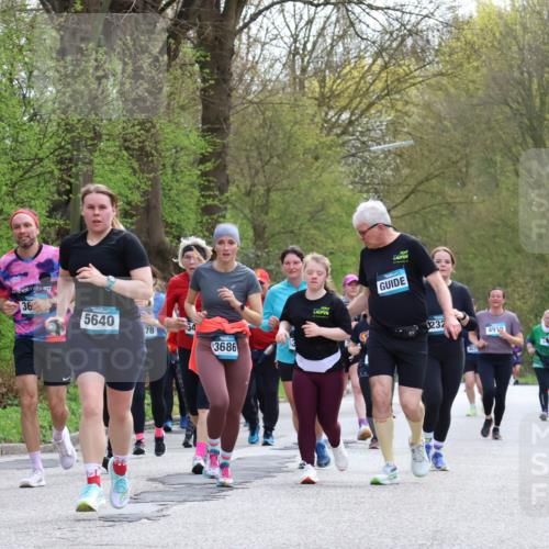 12.04.2026 - 45. Internationalen Wilhelmsburger Insellauf Yannick Fuchs http://msf.ph/oto/9506649 12.04.2026 13:01:25 Laufen 4465, 36, 5640, 78, 3686, 232, 4919, 3462 meine-sportfotos.de