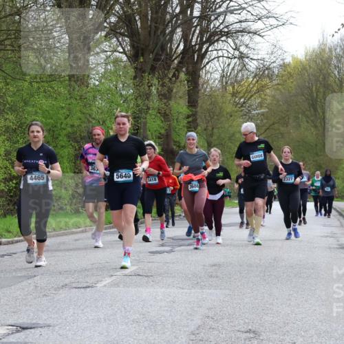12.04.2026 - 45. Internationalen Wilhelmsburger Insellauf Yannick Fuchs http://msf.ph/oto/9506654 12.04.2026 13:01:26 Laufen 363, 4465, 5640, 5418, 3686, 2327 meine-sportfotos.de