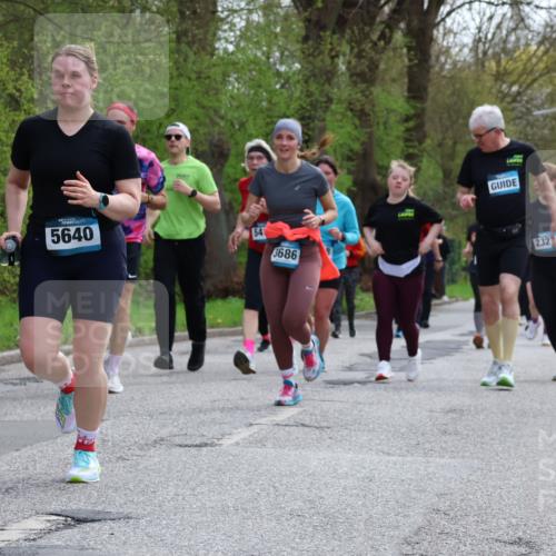 12.04.2026 - 45. Internationalen Wilhelmsburger Insellauf Yannick Fuchs http://msf.ph/oto/9506662 12.04.2026 13:01:27 Laufen 4465, 5640, 3686, 232 meine-sportfotos.de
