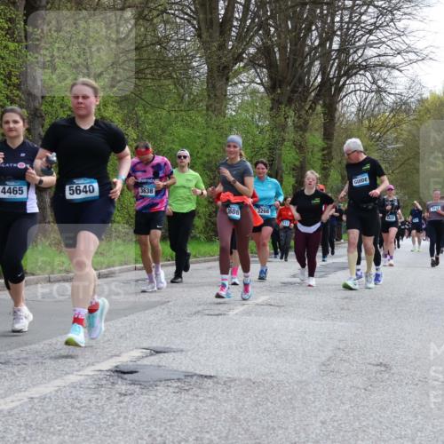 12.04.2026 - 45. Internationalen Wilhelmsburger Insellauf Yannick Fuchs http://msf.ph/oto/9506665 12.04.2026 13:01:28 Laufen 4465, 5640, 3638, 3686, 3268, 4919 meine-sportfotos.de