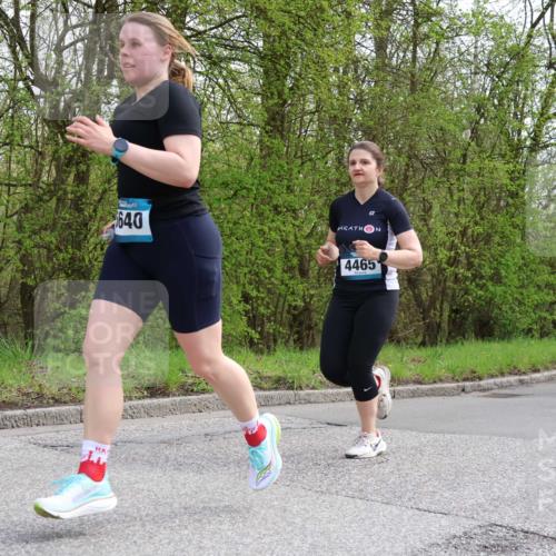 12.04.2026 - 45. Internationalen Wilhelmsburger Insellauf Yannick Fuchs http://msf.ph/oto/9506673 12.04.2026 13:01:29 Laufen 640, 4465, 3638 meine-sportfotos.de