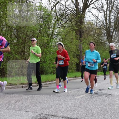 12.04.2026 - 45. Internationalen Wilhelmsburger Insellauf Yannick Fuchs http://msf.ph/oto/9506683 12.04.2026 13:01:32 Laufen 3638, 5418, 3268, 3810, 2014, 5637, 4919 meine-sportfotos.de