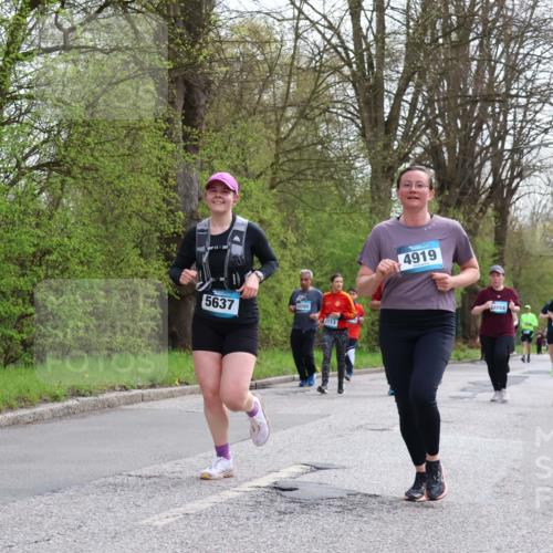 12.04.2026 - 45. Internationalen Wilhelmsburger Insellauf Yannick Fuchs http://msf.ph/oto/9506698 12.04.2026 13:01:35 Laufen 5637, 2113, 4919, 4643 meine-sportfotos.de