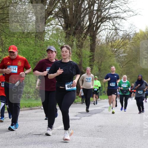 12.04.2026 - 45. Internationalen Wilhelmsburger Insellauf Yannick Fuchs http://msf.ph/oto/9506707 12.04.2026 13:01:37 Laufen 2113, 5, 114, 4578, 4579, 5437, 46, 3462 meine-sportfotos.de