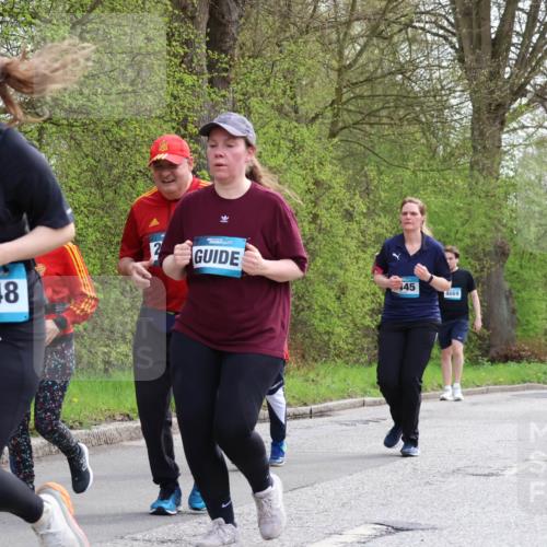 12.04.2026 - 45. Internationalen Wilhelmsburger Insellauf Yannick Fuchs http://msf.ph/oto/9506717 12.04.2026 13:01:39 Laufen 4648, 445, 4669, 457, 5457 meine-sportfotos.de