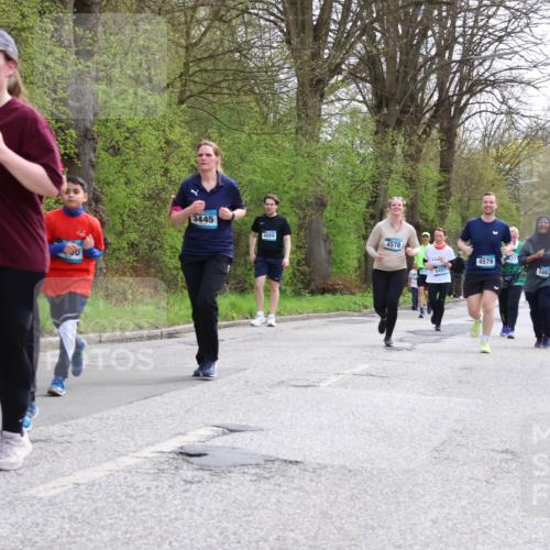 12.04.2026 - 45. Internationalen Wilhelmsburger Insellauf Yannick Fuchs http://msf.ph/oto/9506720 12.04.2026 13:01:40 Laufen 3445, 4669, 4578, 5457, 4579, 3462 meine-sportfotos.de