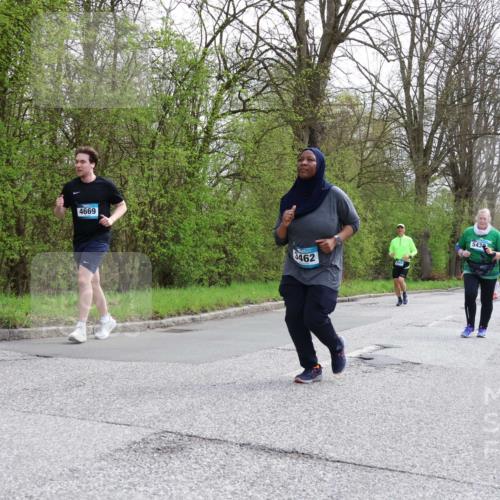 12.04.2026 - 45. Internationalen Wilhelmsburger Insellauf Yannick Fuchs http://msf.ph/oto/9506756 12.04.2026 13:01:47 Laufen 4669, 462, 543 meine-sportfotos.de