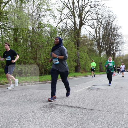 12.04.2026 - 45. Internationalen Wilhelmsburger Insellauf Yannick Fuchs http://msf.ph/oto/9506760 12.04.2026 13:01:48 Laufen 4669, 462 meine-sportfotos.de