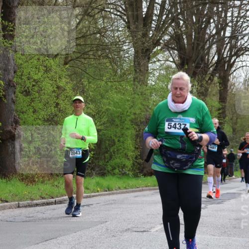 12.04.2026 - 45. Internationalen Wilhelmsburger Insellauf Yannick Fuchs http://msf.ph/oto/9506761 12.04.2026 13:01:48 Laufen 2043, 5437, 5481 meine-sportfotos.de