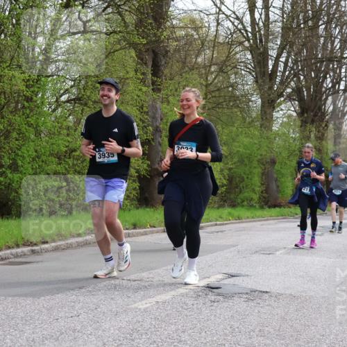 12.04.2026 - 45. Internationalen Wilhelmsburger Insellauf Yannick Fuchs http://msf.ph/oto/9506787 12.04.2026 13:01:55 Laufen 3935, 2026 meine-sportfotos.de