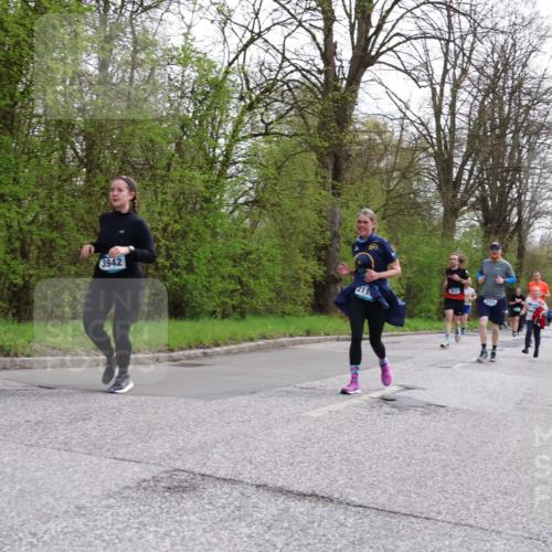 12.04.2026 - 45. Internationalen Wilhelmsburger Insellauf Yannick Fuchs http://msf.ph/oto/9506797 12.04.2026 13:01:58 Laufen 3942, 211 meine-sportfotos.de