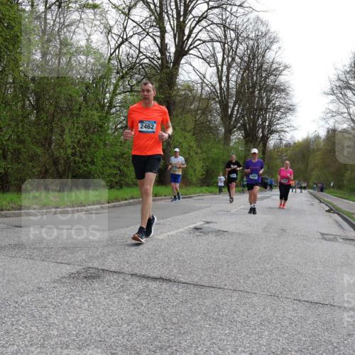 12.04.2026 - 45. Internationalen Wilhelmsburger Insellauf Yannick Fuchs http://msf.ph/oto/9506825 12.04.2026 13:02:03 Laufen 2462, 3469, 4554 meine-sportfotos.de