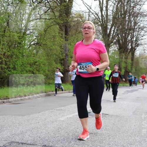 12.04.2026 - 45. Internationalen Wilhelmsburger Insellauf Yannick Fuchs http://msf.ph/oto/9506844 12.04.2026 13:02:08 Laufen 060, 455, 747, 5161 meine-sportfotos.de