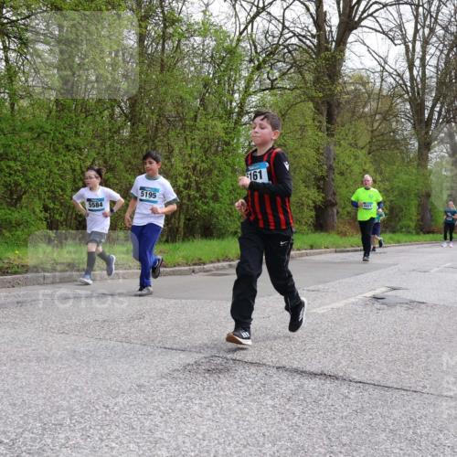 12.04.2026 - 45. Internationalen Wilhelmsburger Insellauf Yannick Fuchs http://msf.ph/oto/9506856 12.04.2026 13:02:11 Laufen 5195, 5584, 161, 4421 meine-sportfotos.de