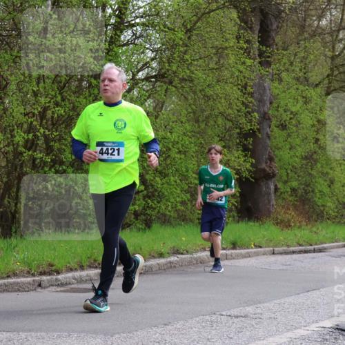 12.04.2026 - 45. Internationalen Wilhelmsburger Insellauf Yannick Fuchs http://msf.ph/oto/9506862 12.04.2026 13:02:13 Laufen 4421, 42 meine-sportfotos.de