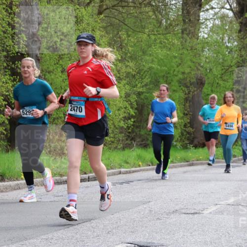 12.04.2026 - 45. Internationalen Wilhelmsburger Insellauf Yannick Fuchs http://msf.ph/oto/9506870 12.04.2026 13:02:15 Laufen 5293, 2470, 5266, 5686, 5265, 5498 meine-sportfotos.de