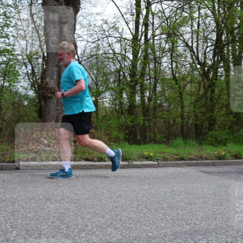 12.04.2026 - 45. Internationalen Wilhelmsburger Insellauf Yannick Fuchs http://msf.ph/oto/9506930 12.04.2026 13:02:26 Laufen  meine-sportfotos.de