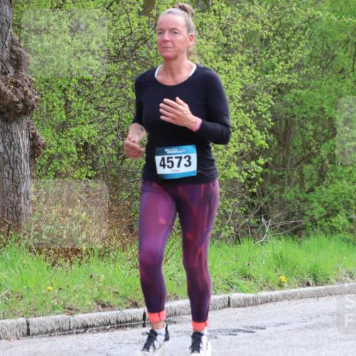 12.04.2026 - 45. Internationalen Wilhelmsburger Insellauf Yannick Fuchs http://msf.ph/oto/9506933 12.04.2026 13:02:28 Laufen 4573 meine-sportfotos.de