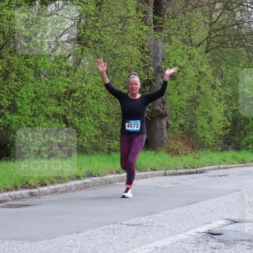 12.04.2026 - 45. Internationalen Wilhelmsburger Insellauf Yannick Fuchs http://msf.ph/oto/9506939 12.04.2026 13:02:29 Laufen 4573 meine-sportfotos.de