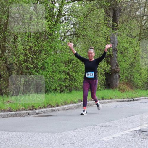 12.04.2026 - 45. Internationalen Wilhelmsburger Insellauf Yannick Fuchs http://msf.ph/oto/9506941 12.04.2026 13:02:29 Laufen 4573 meine-sportfotos.de