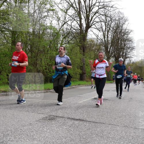 12.04.2026 - 45. Internationalen Wilhelmsburger Insellauf Yannick Fuchs http://msf.ph/oto/9506980 12.04.2026 13:02:41 Laufen 19, 299, 4662, 2785 meine-sportfotos.de