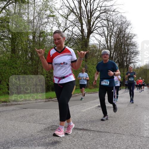 12.04.2026 - 45. Internationalen Wilhelmsburger Insellauf Yannick Fuchs http://msf.ph/oto/9506988 12.04.2026 13:02:42 Laufen 2785, 4662, 563 meine-sportfotos.de