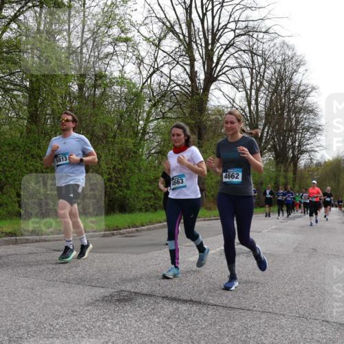 12.04.2026 - 45. Internationalen Wilhelmsburger Insellauf Yannick Fuchs http://msf.ph/oto/9507000 12.04.2026 13:02:44 Laufen 5813, 4663, 4662 meine-sportfotos.de