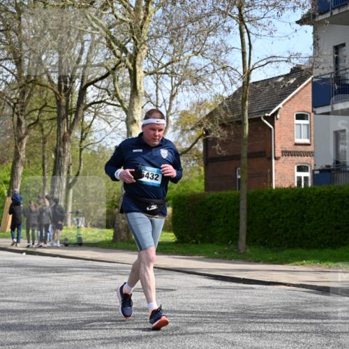 12.04.2026 - 45. Internationalen Wilhelmsburger Insellauf J. Mangold http://msf.ph/oto/9507034 12.04.2026 11:42:26 Ziel 2722, 5432 meine-sportfotos.de