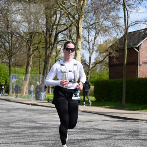 12.04.2026 - 45. Internationalen Wilhelmsburger Insellauf J. Mangold http://msf.ph/oto/9507328 12.04.2026 11:51:58 Ziel 3544 meine-sportfotos.de