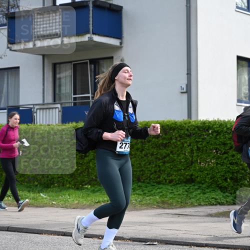 12.04.2026 - 45. Internationalen Wilhelmsburger Insellauf J. Mangold http://msf.ph/oto/9507414 12.04.2026 11:53:46 Ziel 4508, 2566, 2776, 2093, 2679, 2680 meine-sportfotos.de