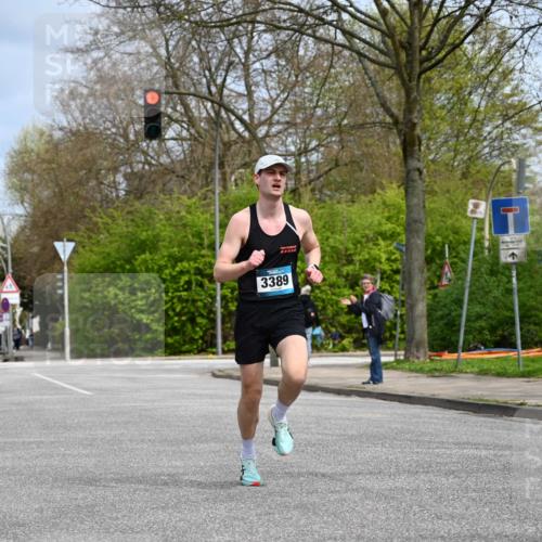 12.04.2026 - 45. Internationalen Wilhelmsburger Insellauf J. Mangold http://msf.ph/oto/9507500 12.04.2026 12:46:34 Ziel 3389, 5365, 3048, 5413, 4656, 5556 meine-sportfotos.de