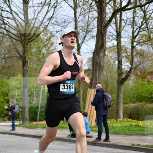 12.04.2026 - 45. Internationalen Wilhelmsburger Insellauf J. Mangold http://msf.ph/oto/9507509 12.04.2026 12:46:35 Ziel 3389, 5365, 3048, 5413, 4656, 5556, 5709 meine-sportfotos.de