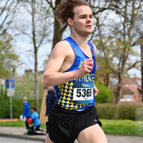12.04.2026 - 45. Internationalen Wilhelmsburger Insellauf J. Mangold http://msf.ph/oto/9507532 12.04.2026 12:46:45 Ziel 3389, 5365, 3048, 5413, 4656, 5556, 5556, 5709, 3750, 3301 meine-sportfotos.de