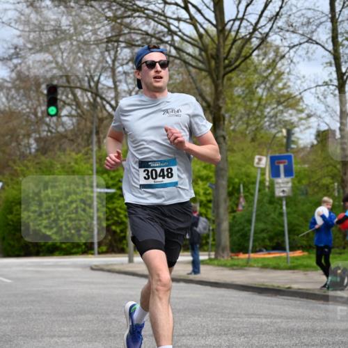 12.04.2026 - 45. Internationalen Wilhelmsburger Insellauf J. Mangold http://msf.ph/oto/9507545 12.04.2026 12:46:56 Ziel 3048, 5413, 4656, 5556, 5709, 3750, 3301, 4466 meine-sportfotos.de