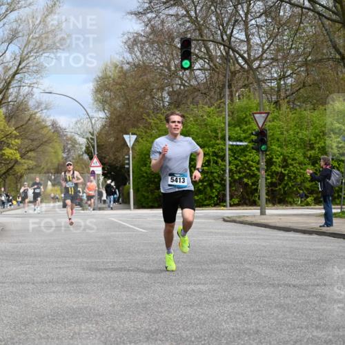 12.04.2026 - 45. Internationalen Wilhelmsburger Insellauf J. Mangold http://msf.ph/oto/9507550 12.04.2026 12:47:04 Ziel 3048, 5413, 4656, 5556, 5709, 3750, 3750, 3301, 4466, 5495, 3452 meine-sportfotos.de