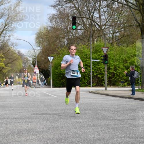 12.04.2026 - 45. Internationalen Wilhelmsburger Insellauf J. Mangold http://msf.ph/oto/9507551 12.04.2026 12:47:04 Ziel 3048, 5413, 4656, 5556, 5709, 3750, 3750, 3301, 4466, 5495, 3452 meine-sportfotos.de