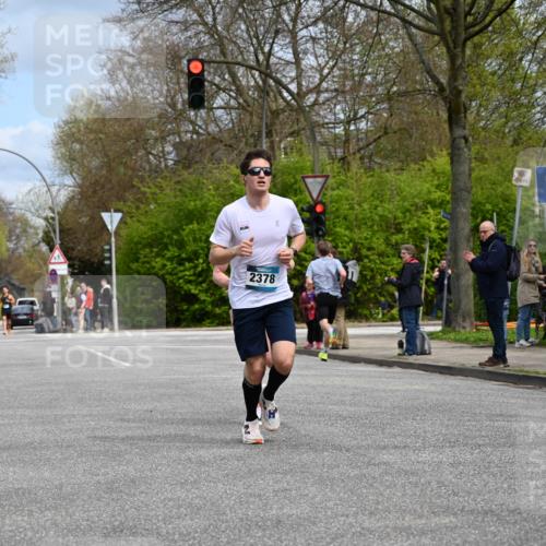 12.04.2026 - 45. Internationalen Wilhelmsburger Insellauf J. Mangold http://msf.ph/oto/9507795 12.04.2026 12:49:03 Ziel 4876, 2378, 5625, 5711, 5566, 3816, 5335, 5335, 3612, 2403, 5793 meine-sportfotos.de