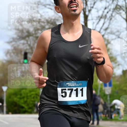 12.04.2026 - 45. Internationalen Wilhelmsburger Insellauf J. Mangold http://msf.ph/oto/9507828 12.04.2026 12:49:15 Ziel 4876, 2378, 5625, 5711, 5566, 3816, 5335, 5335, 3612, 2403, 5793 meine-sportfotos.de