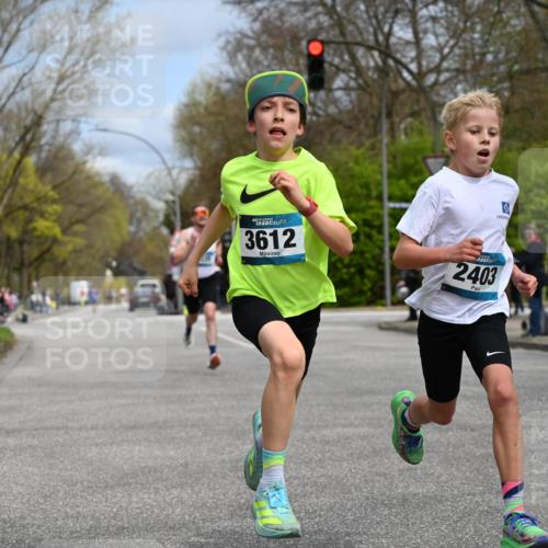 12.04.2026 - 45. Internationalen Wilhelmsburger Insellauf J. Mangold http://msf.ph/oto/9507875 12.04.2026 12:49:31 Ziel 5566, 3816, 5335, 3612, 2403, 5793, 5527, 4505, 4505, 5146, 5280 meine-sportfotos.de