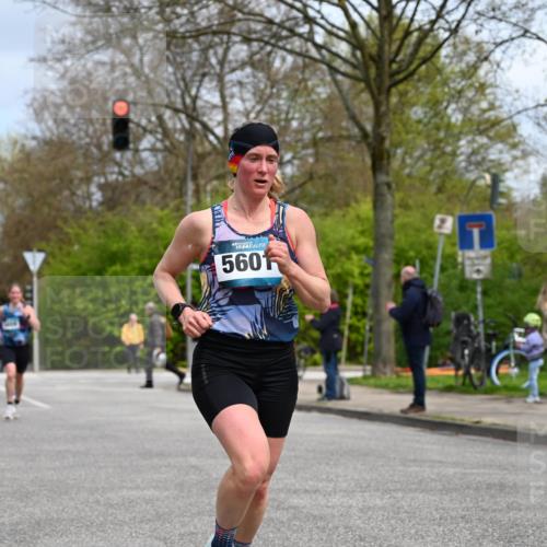 12.04.2026 - 45. Internationalen Wilhelmsburger Insellauf J. Mangold http://msf.ph/oto/9507997 12.04.2026 12:50:16 Ziel 5280, 5483, 2734, 5601, 5659, 5678, 5530, 5825, 5411 meine-sportfotos.de