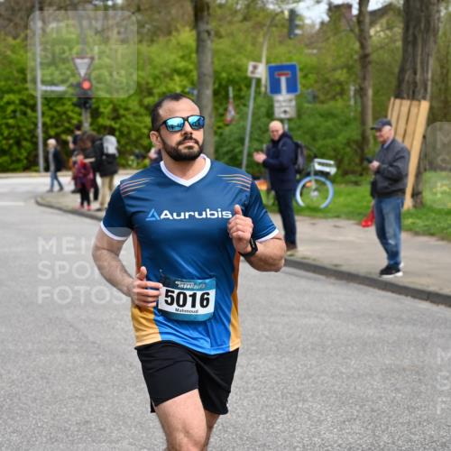 12.04.2026 - 45. Internationalen Wilhelmsburger Insellauf J. Mangold http://msf.ph/oto/9508711 12.04.2026 12:54:22 Ziel 3000, 4823, 5743, 4924, 5630, 5858, 3661, 2852, 2085, 5016, 3157, 5283, 3163, 4472, 3163, 4472, 5478, 5513, 5296, 4570, 3302 meine-sportfotos.de