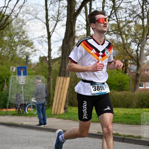 12.04.2026 - 45. Internationalen Wilhelmsburger Insellauf J. Mangold http://msf.ph/oto/9508754 12.04.2026 12:54:58 Ziel 3163, 4472, 5478, 5513, 5296, 4570, 3302, 2235, 3899, 3300, 5213, 3411, 4041, 5086, 5087, 4079, 4678, 3177, 5119, 2737, 2820 meine-sportfotos.de